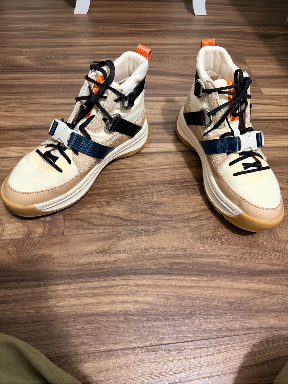 Sorel Sneakers size 8.5 ONA 503 EQ Mid - Picture 4 of 13